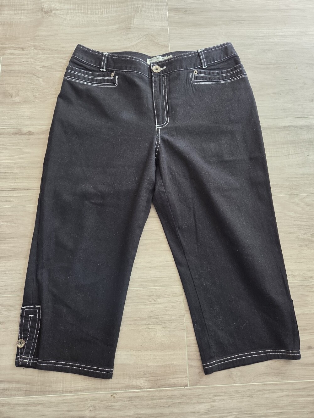 Tribal Jean Stretch-Extensible Women's Cropped Capri Jeans Black 10